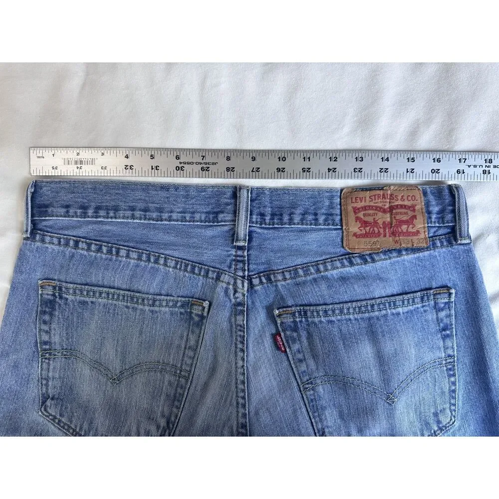 Levi's 559 Relaxed Straight Jeans Men's 33x32 Distressed Blue Denim